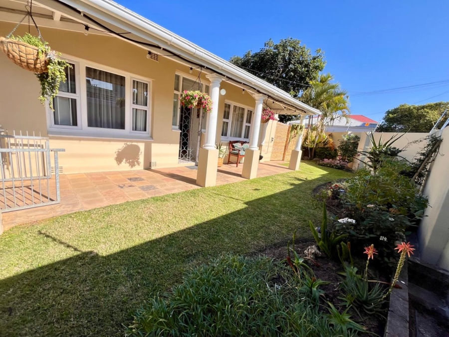 To Let 2 Bedroom Property for Rent in Nahoon Eastern Cape